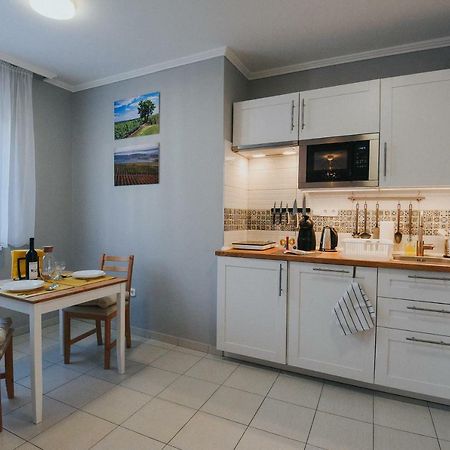 Vitalis Apartman Eger Eksteriør billede