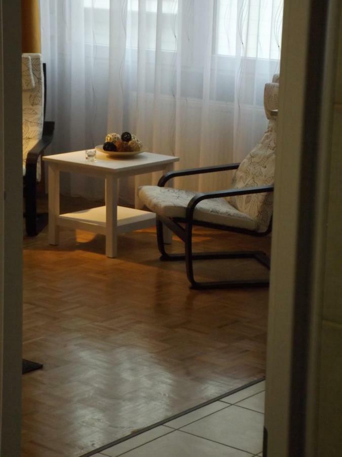 Vitalis Apartman Eger Eksteriør billede